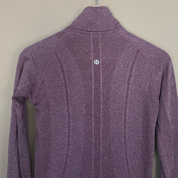{Lululemon} Run: Swiftly Tech 1/2 Zip Long Sleeve in Heathered Plum - Womens 6 - Picture 6 of 10